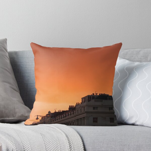 Aperçu de l'œuvre Brighton Rooftops Sunset créée et vendue par thecameraguys.