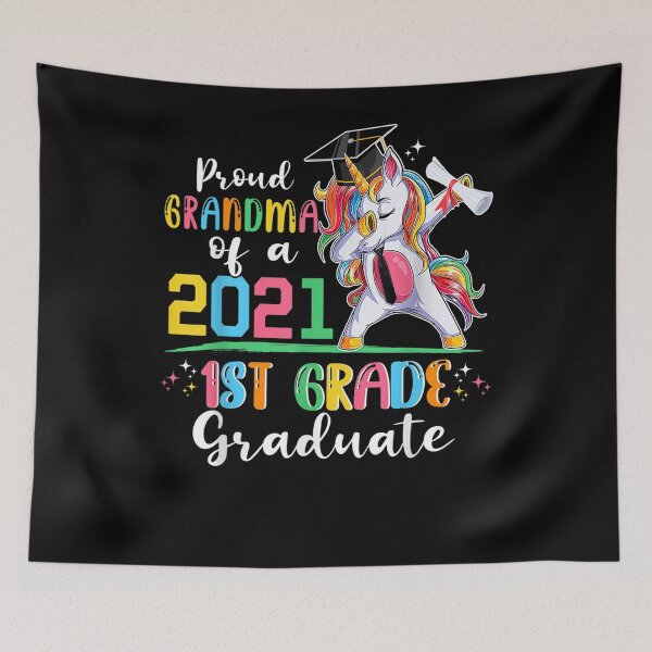 Item preview, Orgullosa abuela de un 1er graduado de último año de 2021 designed and sold by maizreo.