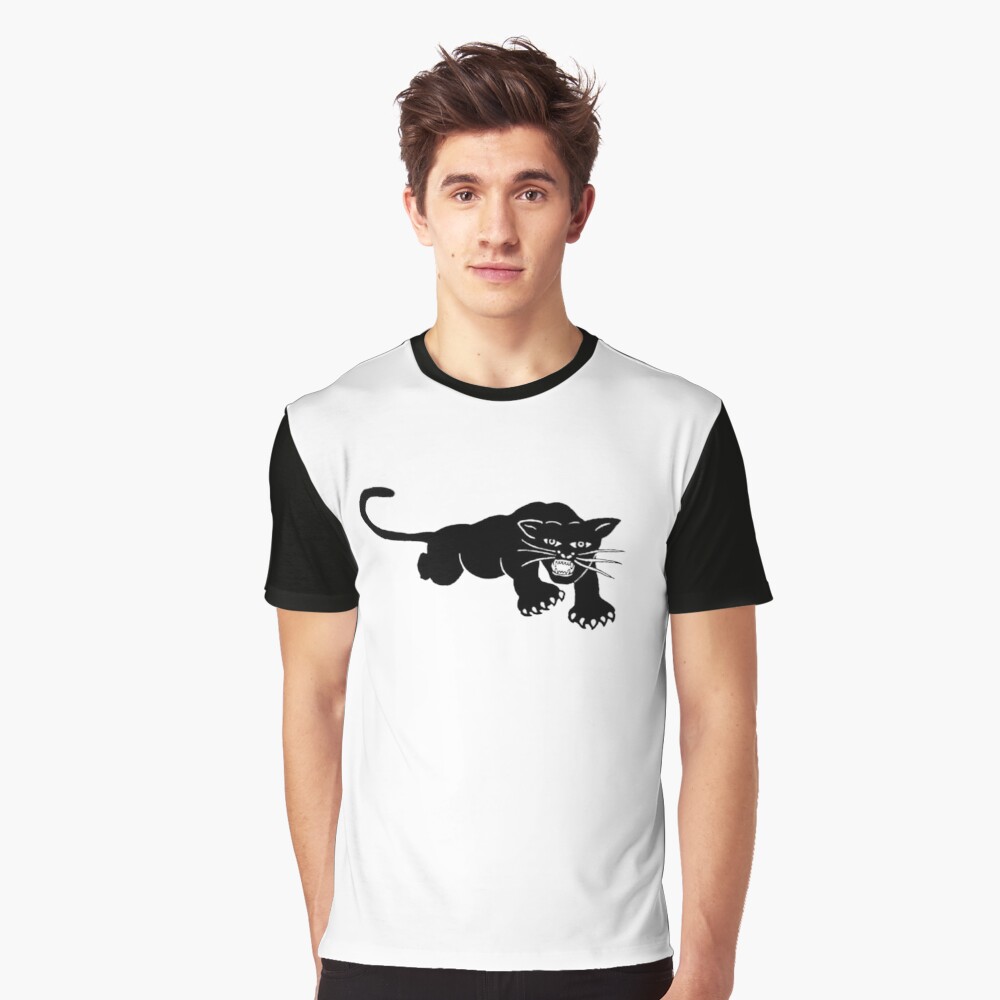Vista previa del artículo con la obra «Camiseta gráfica», diseñado y vendido por FightCommodity.