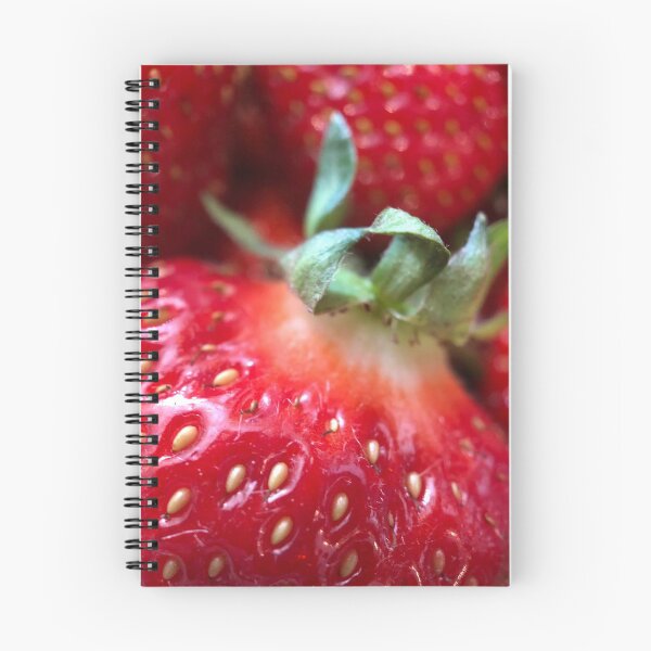 Aperçu de l'œuvre Fraise douce créée et vendue par SSnelling.