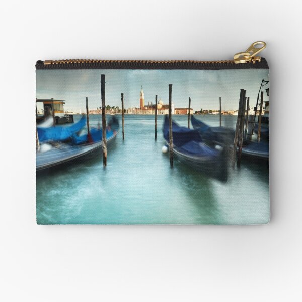 Gondolas in the Swell Zipper Pouch