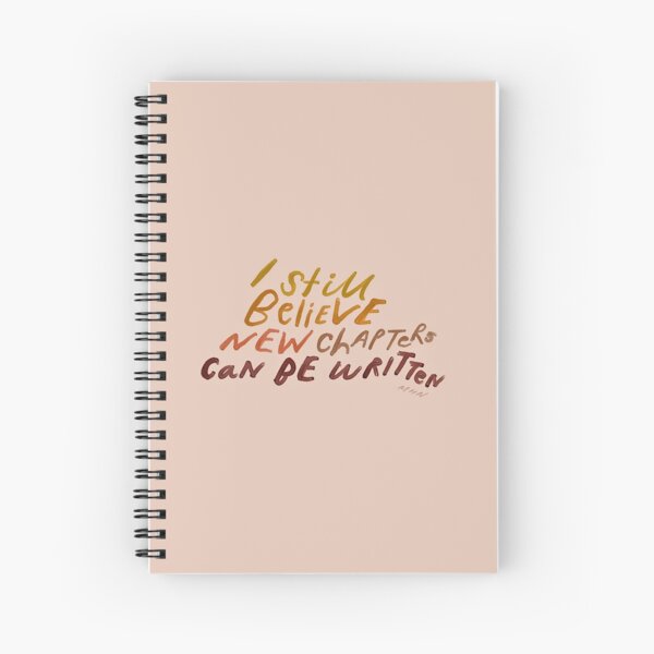 Artikel-Vorschau von Ich glaube immer noch, dass neue Kapitel geschrieben werden können – Morgan Harper Nichols – Inspirational Quote Lettering, Yellow and Orange, designt und verkauft von morgansgoods.