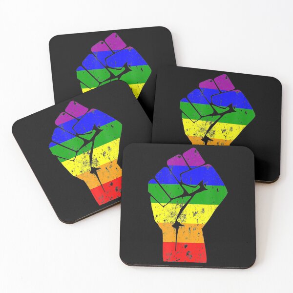 Aperçu de l'œuvre Resist Fist Rainbow Flag Gay Pride créée et vendue par anakinmelany.