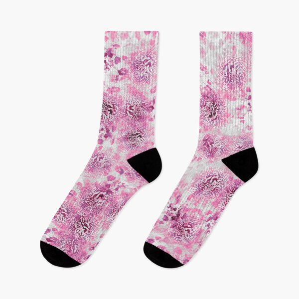 Artikelvorschau, Rosa Camo süße Mädchen abstrakte Mustergeschenke entworfen und verkauft von DesignForGifts.