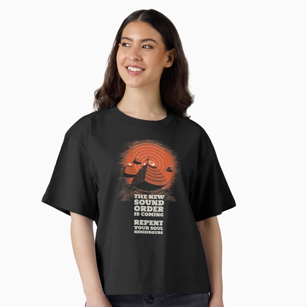 Aperçu de l'œuvre T-shirt boxy créée et vendue par MC-aka-Panurge.