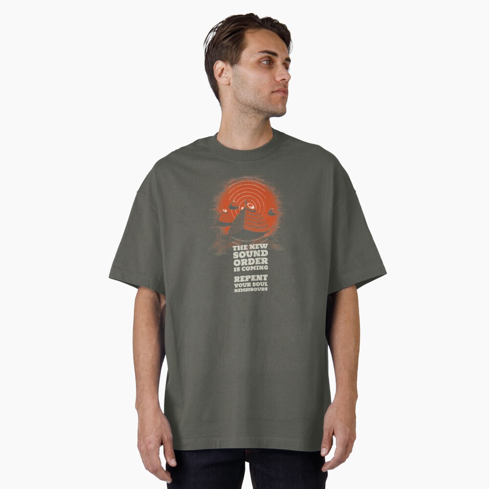 Aperçu de l'œuvre T-shirt oversize créée et vendue par MC-aka-Panurge.
