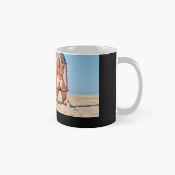 Women's Coffee Mug sexy Women Love Beaches 