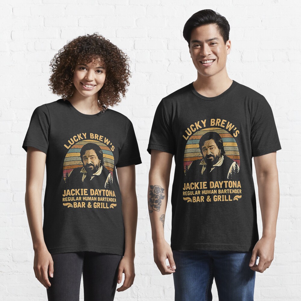 Aperçu de l'œuvre T-shirt essentiel créée et vendue par ThompsonDarrell.