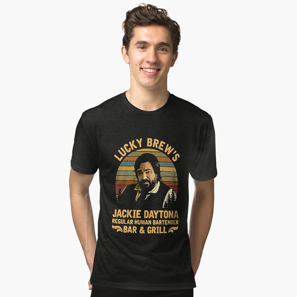 Aperçu de l'œuvre T-shirt chiné créée et vendue par ThompsonDarrell.