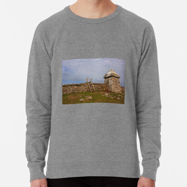 The Mourne Wall Lightweight Sweatshirt