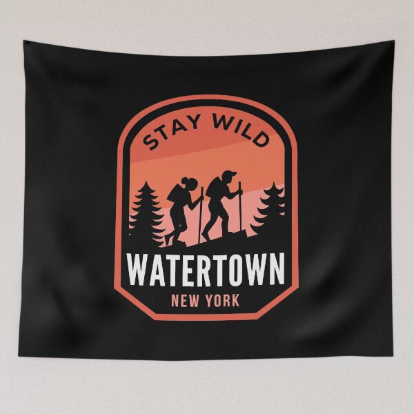 Aperçu de l'œuvre Watertown New York Hiking in Nature créée et vendue par HalpinDesign.