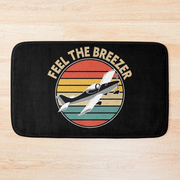 Artikelvorschau, Ultraleichtflieger Breezer B400 Feel the Breezer Pilot Flugzeug Geschenk entworfen und verkauft von Raika-Kokuin.