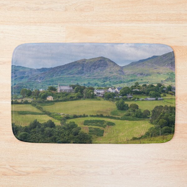 Item preview, Llanffestiniog and Manod Mawr designed and sold by LluniauDafyddEm.