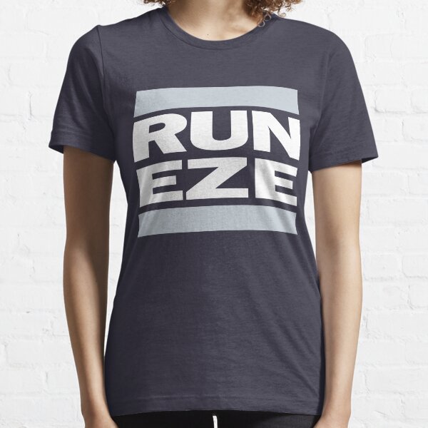 RUN ZEKE ELLIOTT! - Ezekiel Elliott Shirt Essential T-Shirt