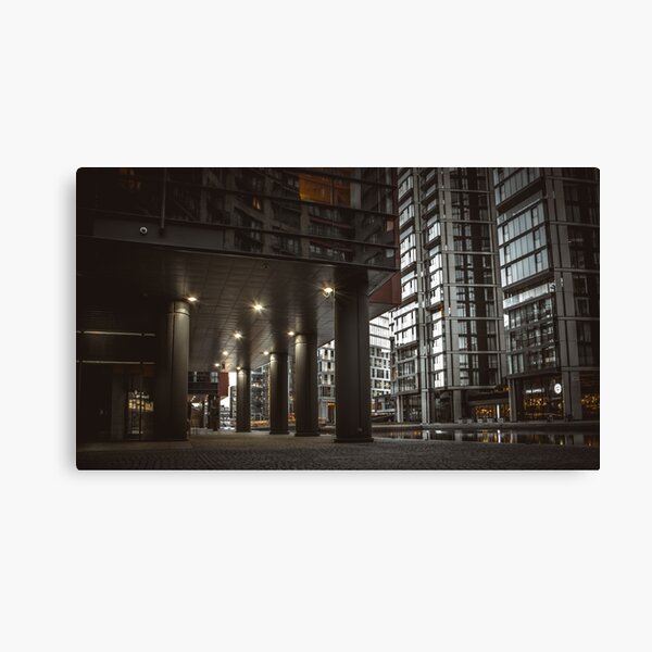 2016/B/10 Canvas Print