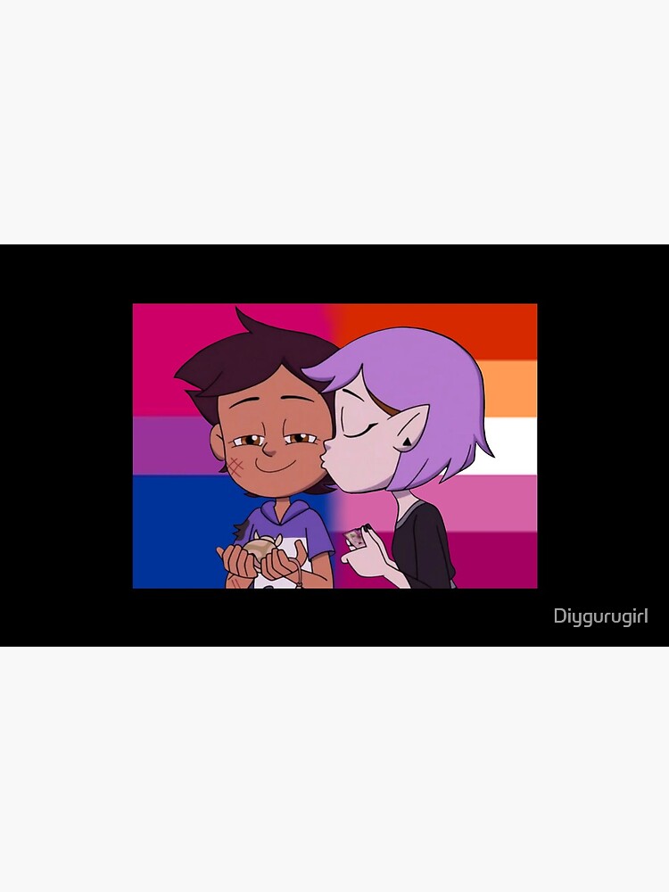 Lumity Kiss With Bisexual And Lesbian Pride Flags From The Owl House