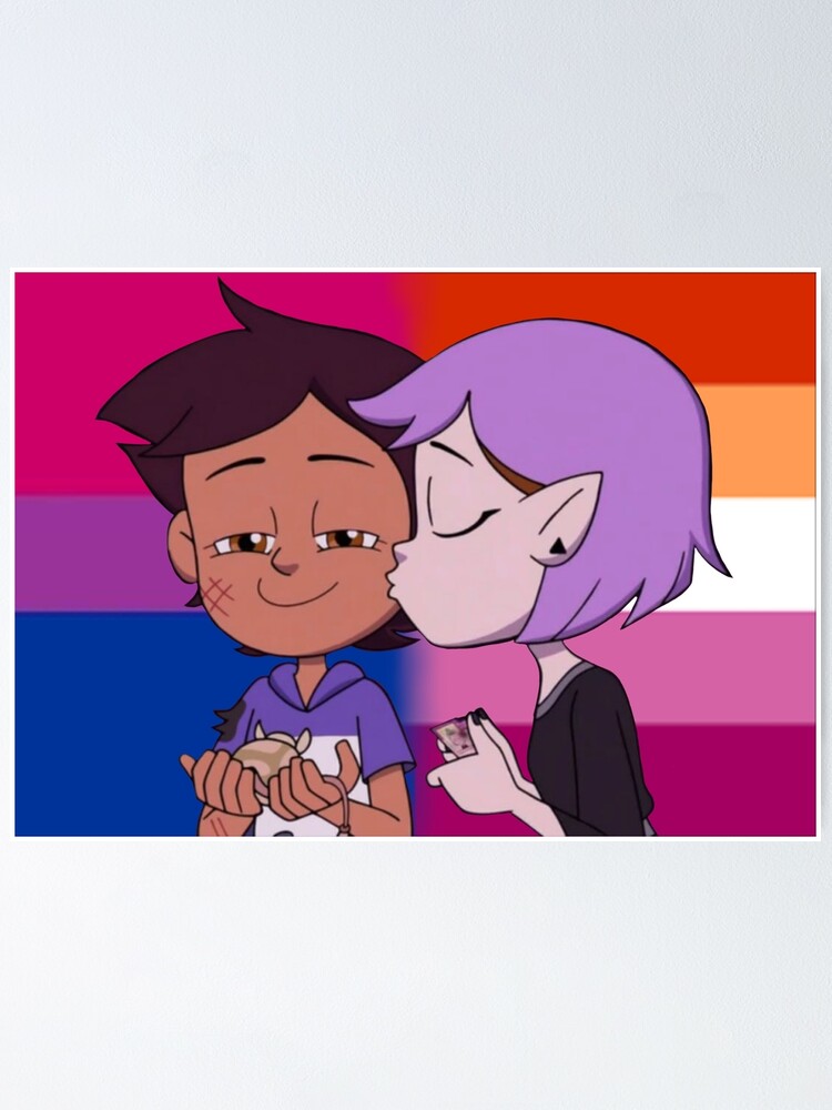 Lumity Kiss With Bisexual And Lesbian Pride Flags From The Owl House