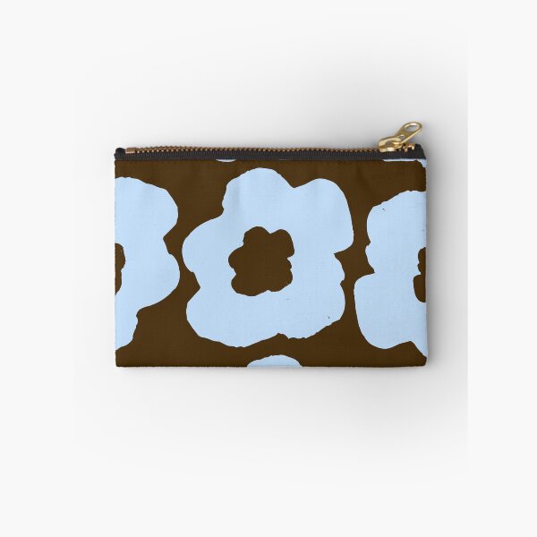Artikelvorschau, Große Retro Blumen Babyblau auf Choclate entworfen und verkauft von coco-pipes.