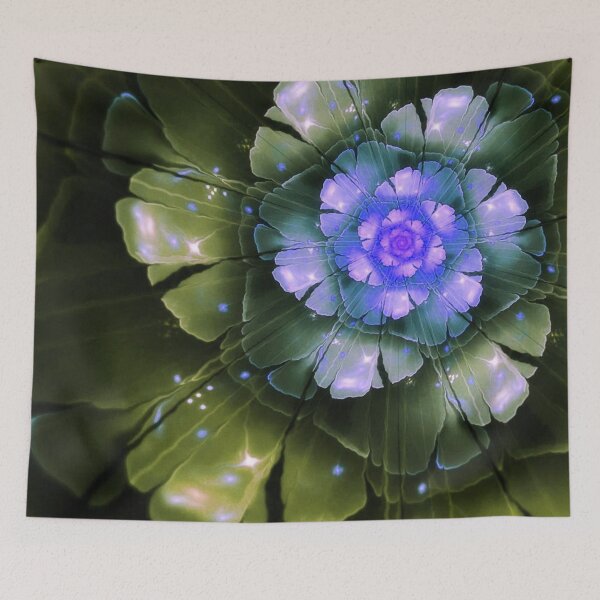 Artikelvorschau, Glänzende lila Blume entworfen und verkauft von NexusArts.