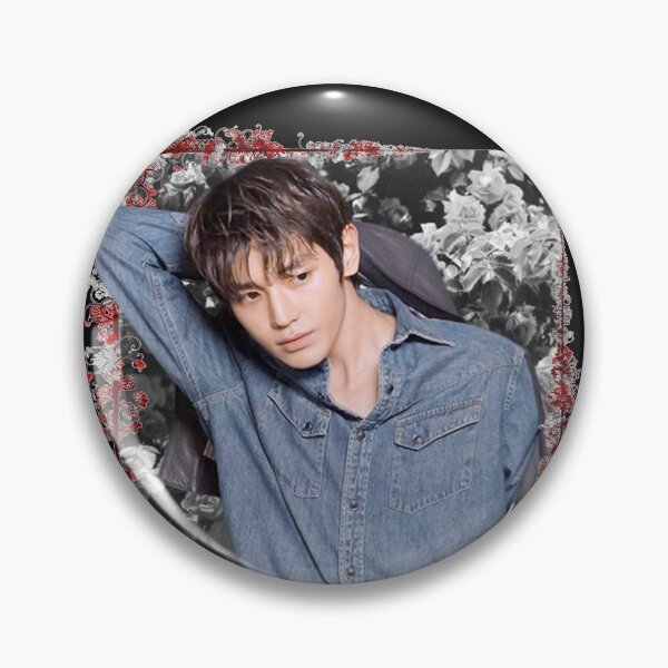 Artikelvorschau, Lee Tae yong SuperM Taeyong Korean Kpop Blumenmuster entworfen und verkauft von Piosenka Art.