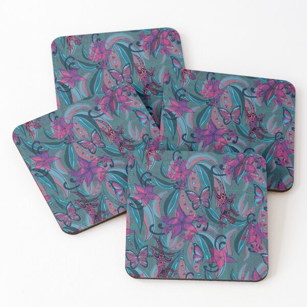 Artikelvorschau, Teal Vintage Hawaiian - polynesischer Tapa Gecko und Schmetterlinge Tribal Abstract entworfen und verkauft von sunnthreads.