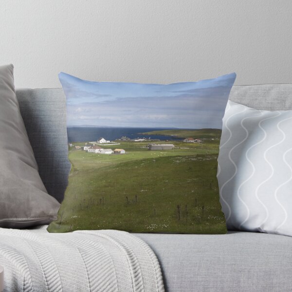 Chalister, Whalsay Throw Pillow