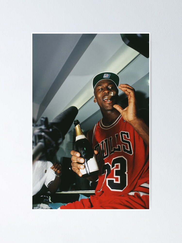 Michael Jordan Poster (Und) sold by KaiWen