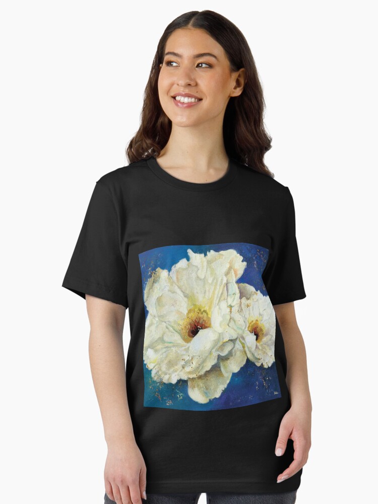 Zuzu Peony Essential T-Shirt