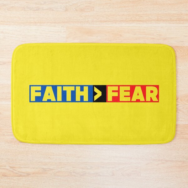 Artikelvorschau, Faith Is Greater Than Fear entworfen und verkauft von Prayingwarrior.