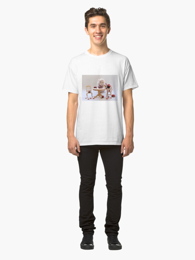 Alternate view of The Ladybird collection Classic T-Shirt
