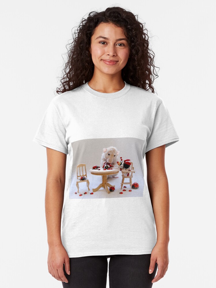Alternate view of The Ladybird collection Classic T-Shirt