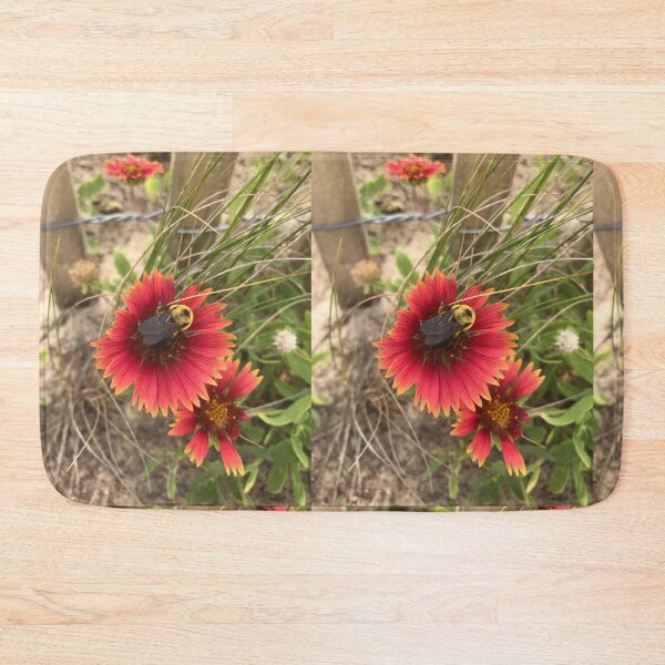 Item preview, Pollinating bee designed and sold by carrinajh.