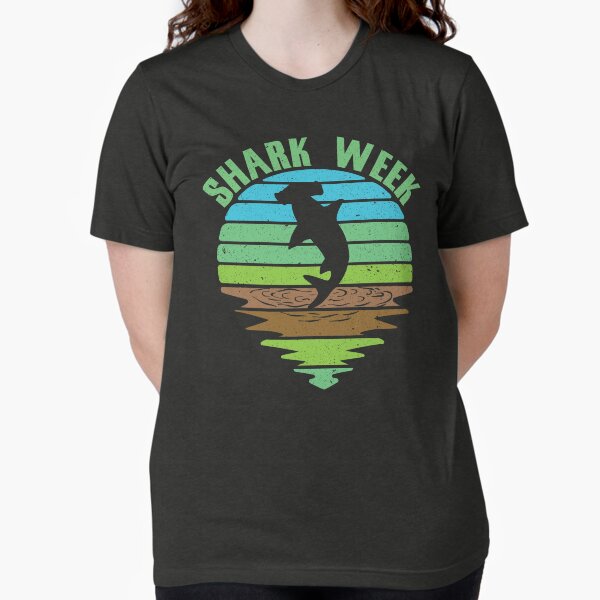 Artikel-Vorschau von Hammerhai Sunset Shark Week Vintage, designt und verkauft von IslandFella1.