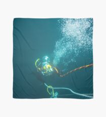 Diver on shot rope reached lazy shot! Scarf