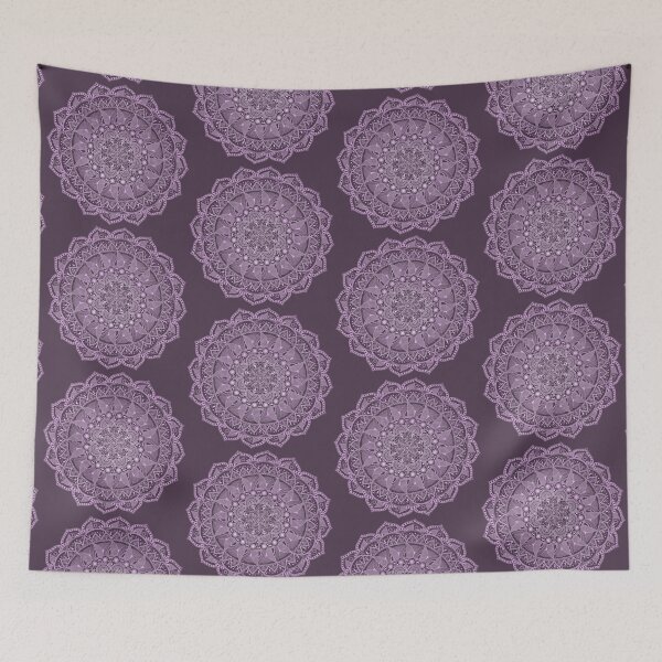 Aperçu de l'œuvre Fleur de mandala violet ombré créée et vendue par SkyOfStickers.