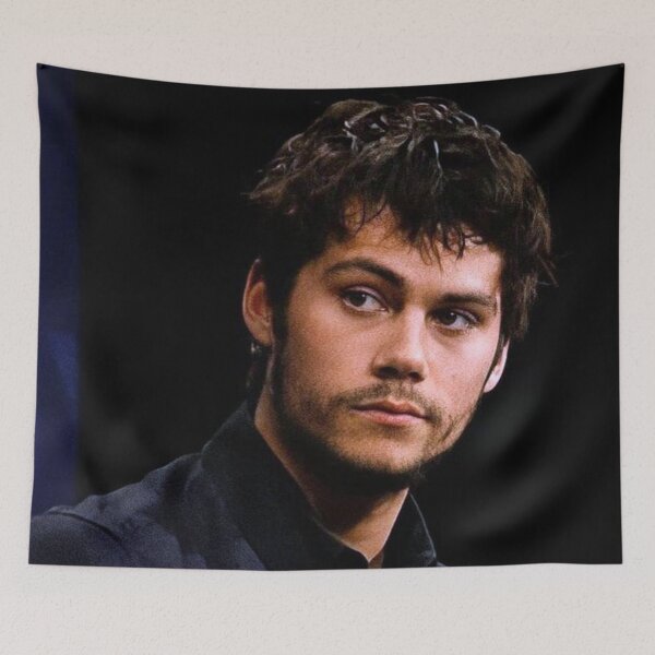 Aperçu de l'œuvre Dylan O'Brien créée et vendue par chloe j.
