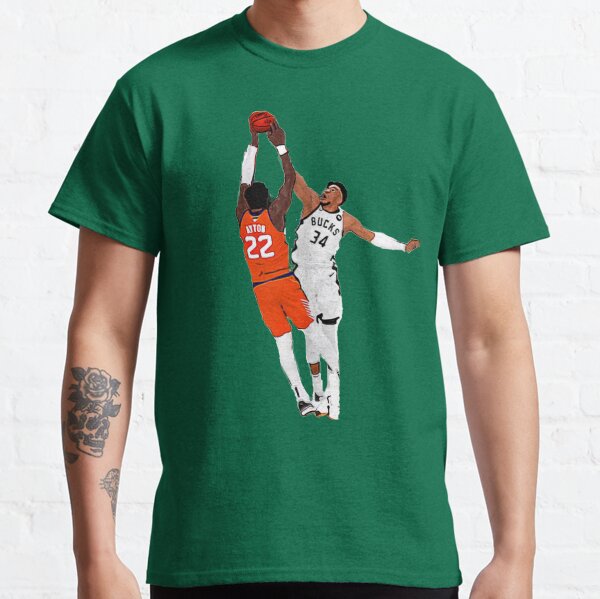Giannis Antetokounmpo 'Game Saving Block' Art Classic T-Shirt