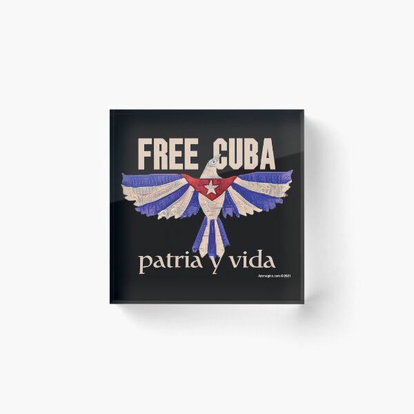 Free Cuba Acrylic Block
