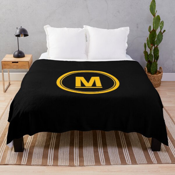 MAINCOIN Throw Blanket
