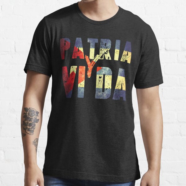 Patria Y Vida Essential T-Shirt