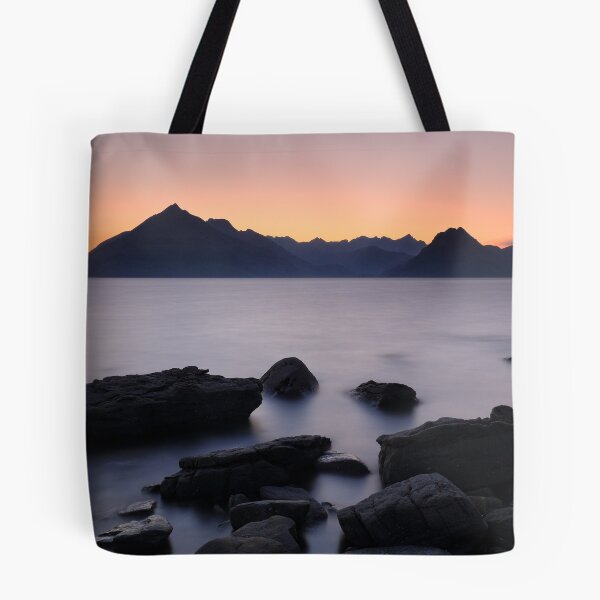 Artikelvorschau, Elgol-Rot-Sonnenuntergang entworfen und verkauft von Grant Glendinning.