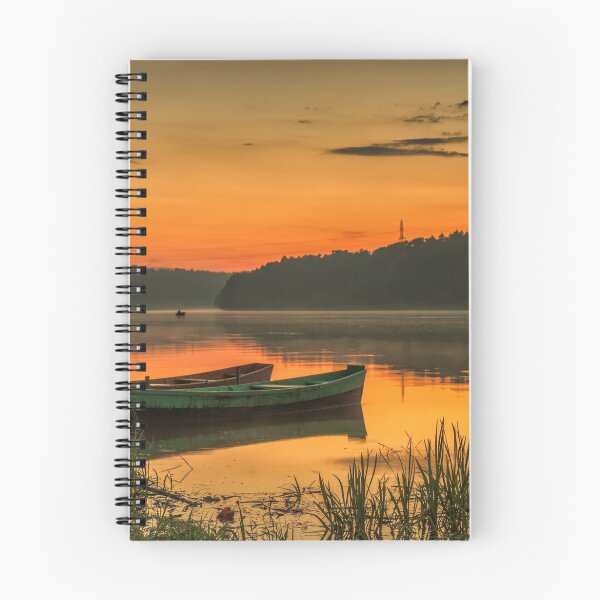 Artikelvorschau, Boot bei Sonnenuntergang entworfen und verkauft von Geraldas Galinauskas.