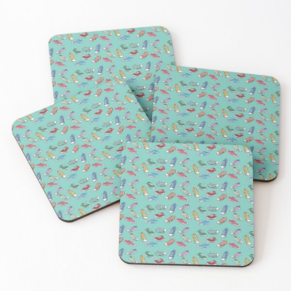 Aperçu de l'œuvre Baskets Repeat Pattern Light Teal créée et vendue par fahadabu.
