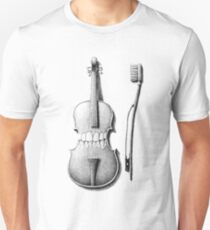 brushing the violin Unisex T-Shirt