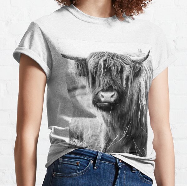 Highland Cow Portait, black and white Classic T-Shirt