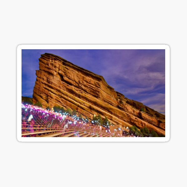 Artikel-Vorschau von Der Geist von Red Rocks, designt und verkauft von Elevate Life LLC.