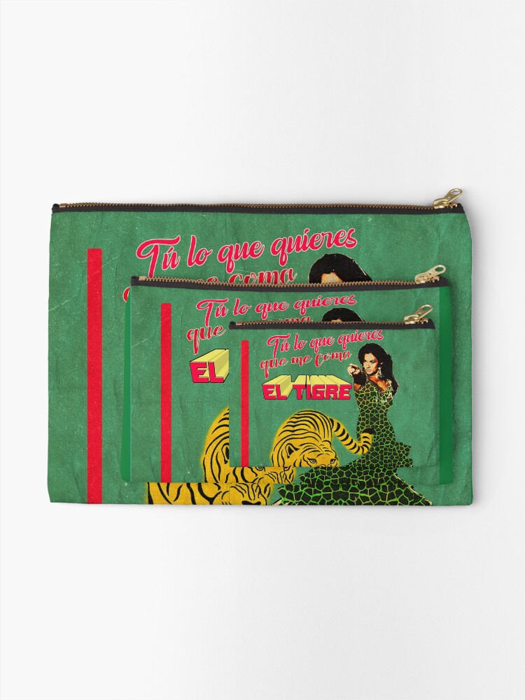 Imagen 2 de 4, Bolsos de mano con la obra Lola Flores Que me coma el tigre, diseñada y vendida por danimota.