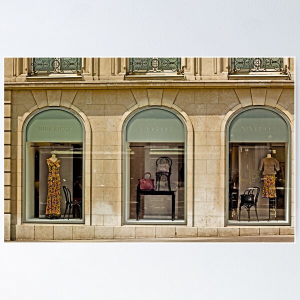Aperçu de l'œuvre Haute Couture Avenue Montaigne Paris France créée et vendue par Buckwhite.