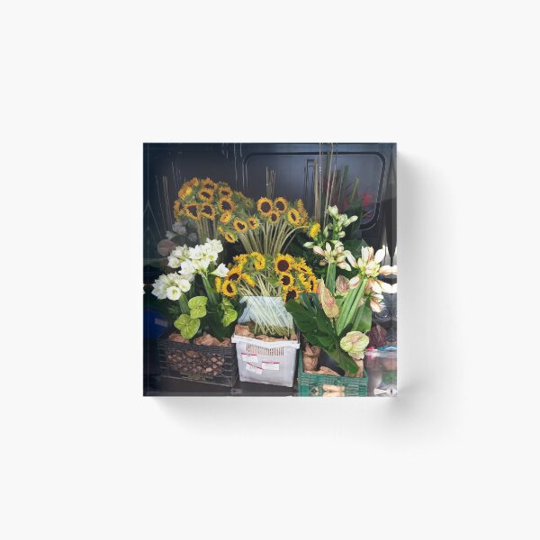 Item preview, deliver flowers designed and sold by Mark Roon-Reitmeier.
