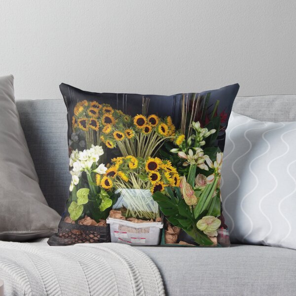Item preview, deliver flowers designed and sold by Mark Roon-Reitmeier.